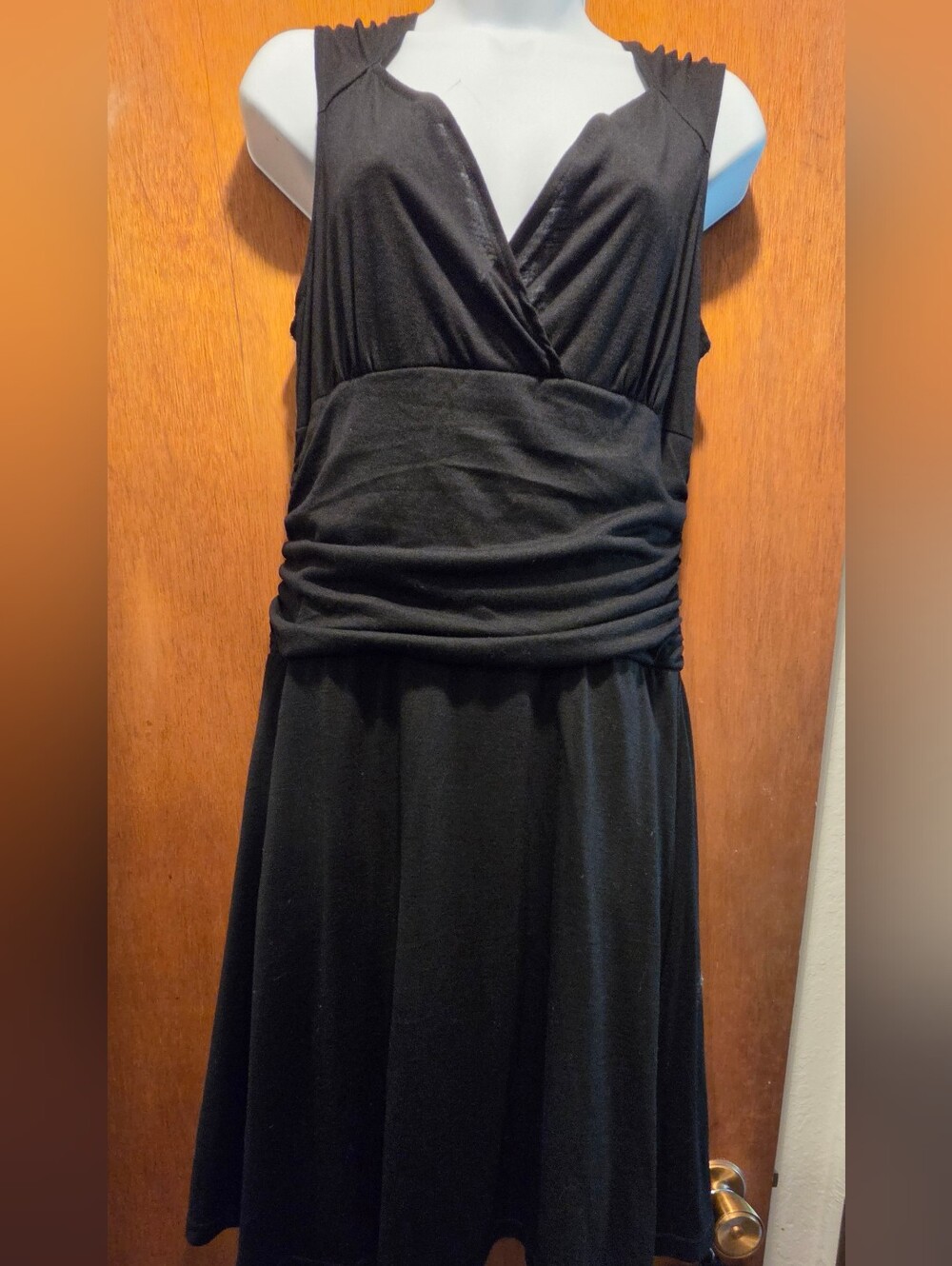 Yummy Tummy Black Sleeveless Shapewear Midi Dress with Surplice Neckline SzM - Picture 2 of 9